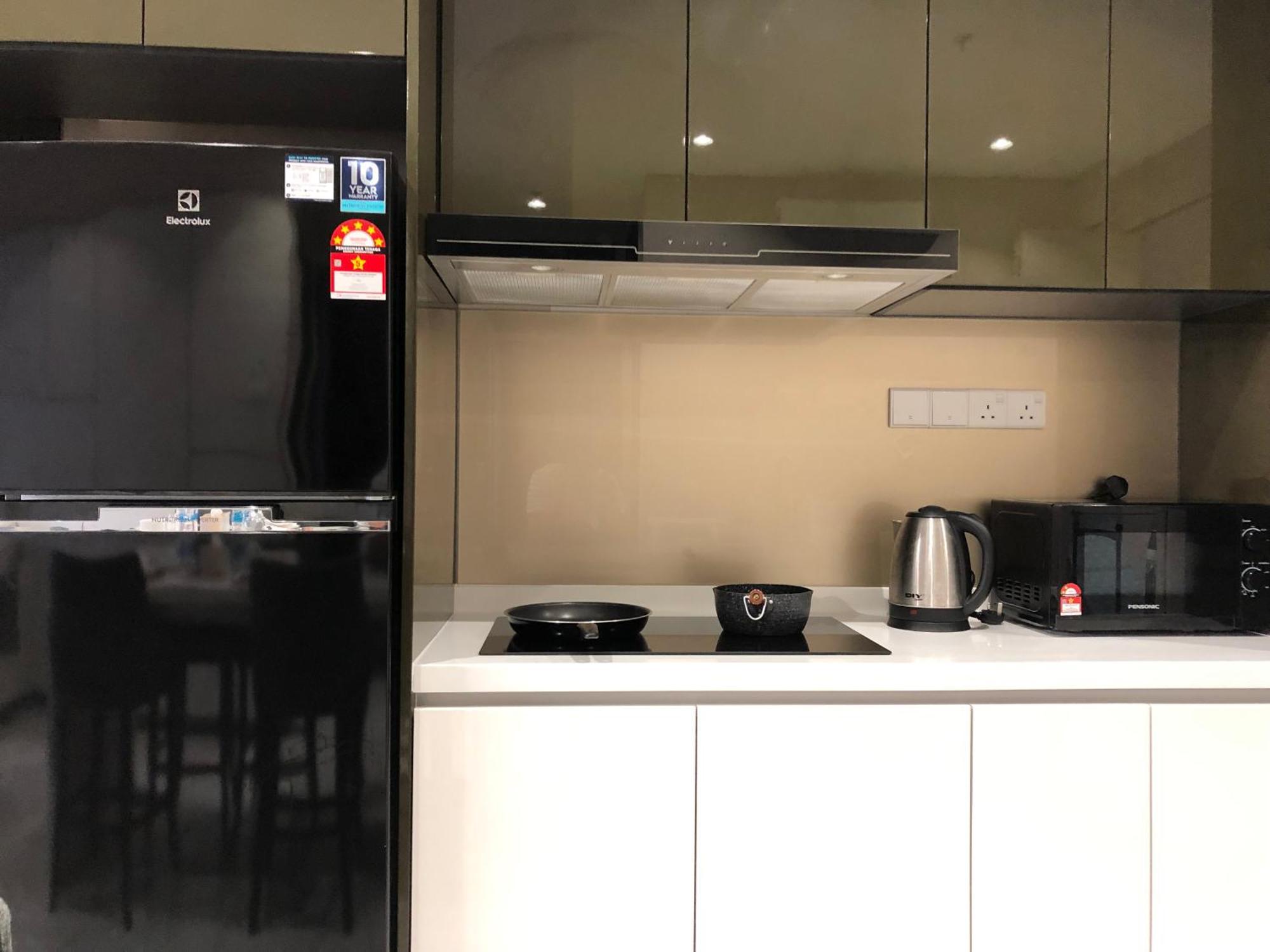 8 Kia Peng Suites Klcc By Luna — Photos 1